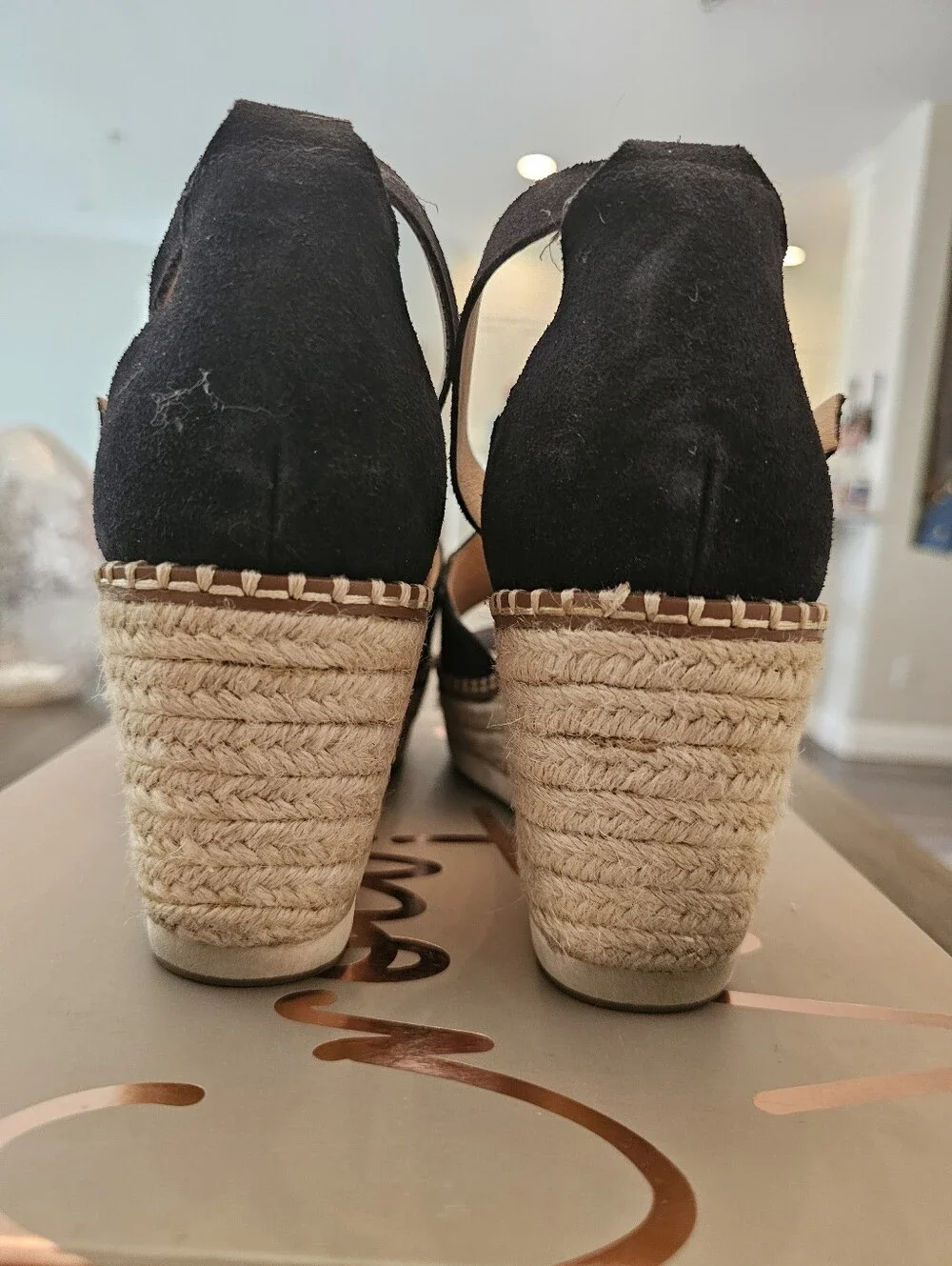 Crown Vintage Daffodil Black Suede Espadrille Wedge Sandals Size 9.5